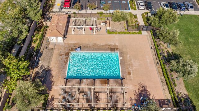 1923 Ray Abril Jr Lane, Colton, CA 92324