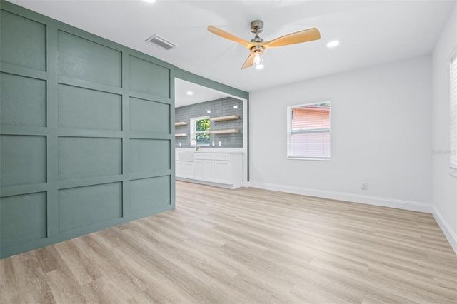 2325 HIGHLAND STREET S, St Petersburg, FL 33705