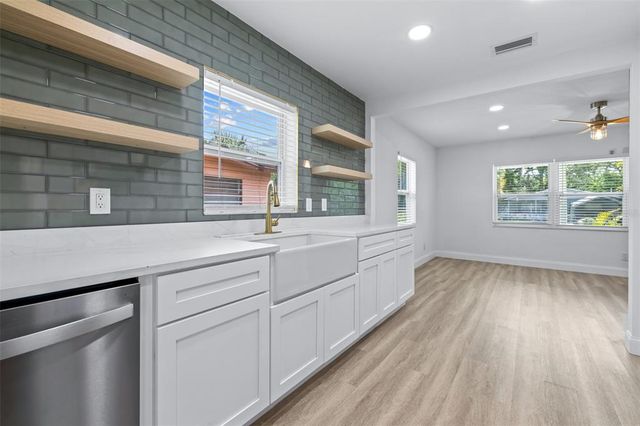 2325 HIGHLAND STREET S, St Petersburg, FL 33705
