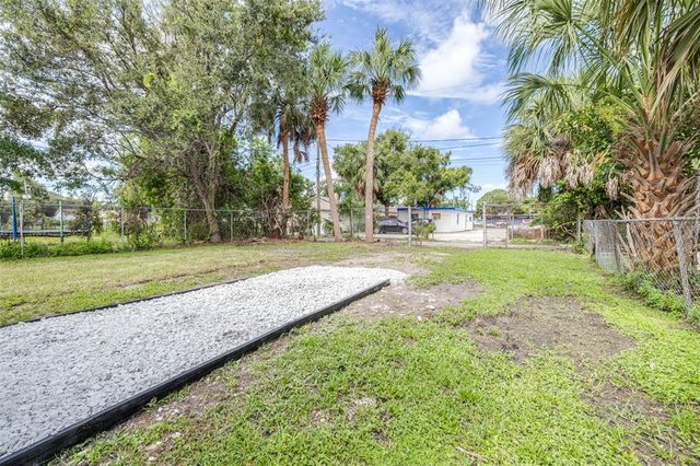 2325 HIGHLAND STREET S, St Petersburg, FL 33705