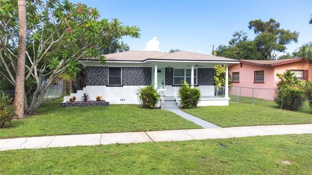 2325 HIGHLAND STREET S, St Petersburg, FL 33705