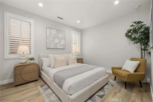 55 Parkdale, Irvine, CA 92620