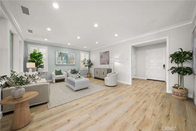 55 Parkdale, Irvine, CA 92620