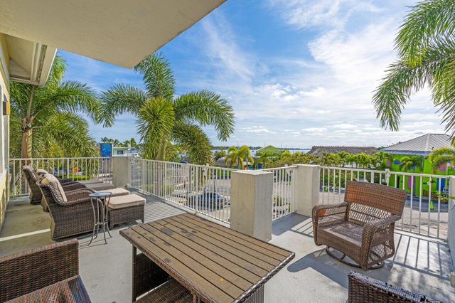 305 E Ocean Avenue Th-7, Lantana, FL 33462