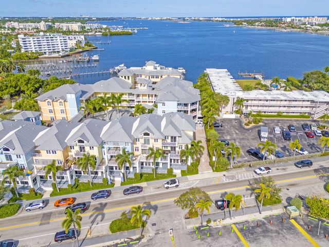 305 E Ocean Avenue Th-7, Lantana, FL 33462