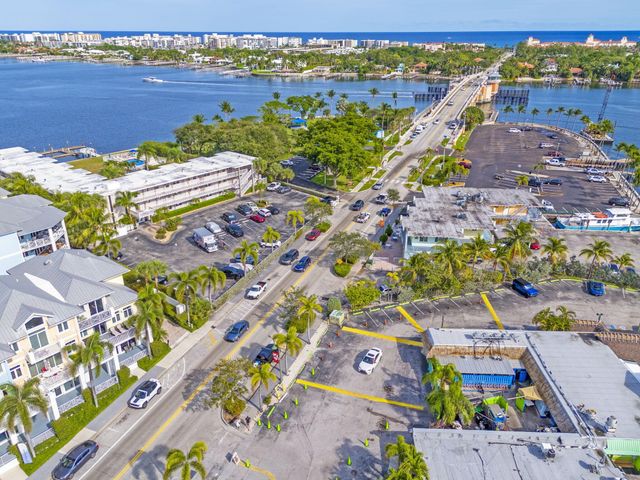 305 E Ocean Avenue Th-7, Lantana, FL 33462