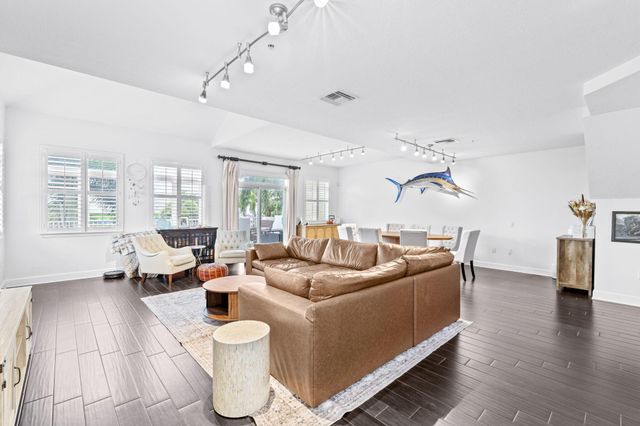 305 E Ocean Avenue Th-7, Lantana, FL 33462