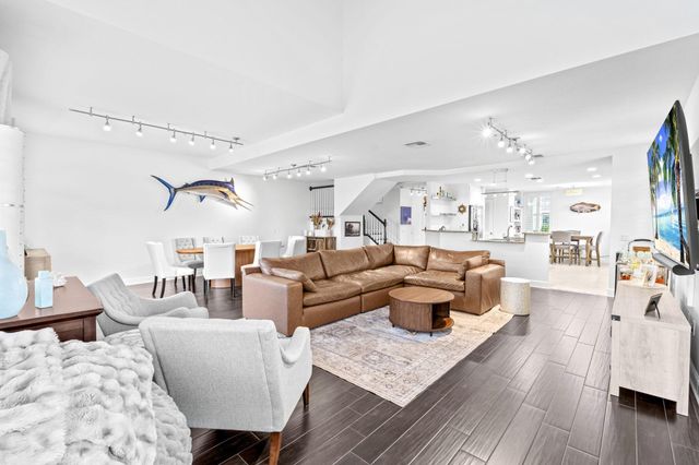 305 E Ocean Avenue Th-7, Lantana, FL 33462