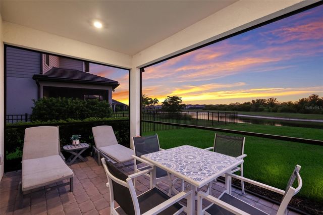 6072 BAYWOOD COURT, Lakewood Ranch, FL 34211