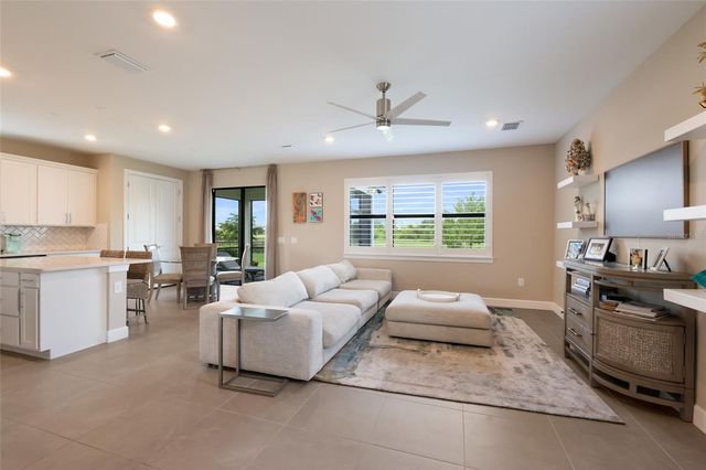 6072 BAYWOOD COURT, Lakewood Ranch, FL 34211