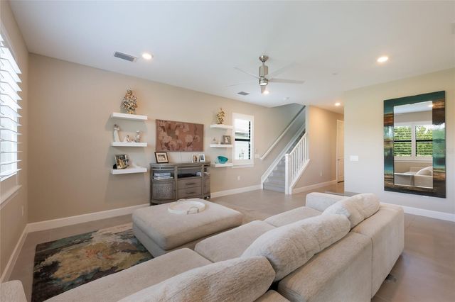 6072 BAYWOOD COURT, Lakewood Ranch, FL 34211