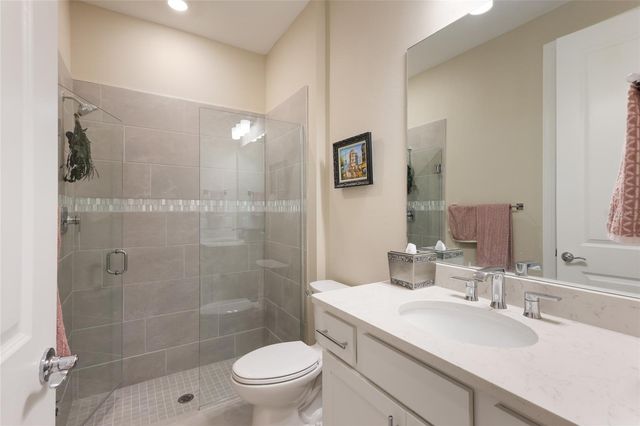 6072 BAYWOOD COURT, Lakewood Ranch, FL 34211