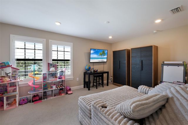 6072 BAYWOOD COURT, Lakewood Ranch, FL 34211