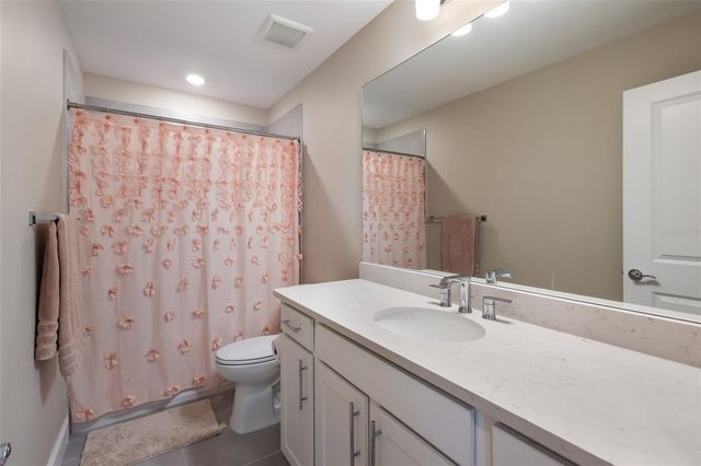 6072 BAYWOOD COURT, Lakewood Ranch, FL 34211