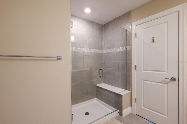6072 BAYWOOD COURT, Lakewood Ranch, FL 34211