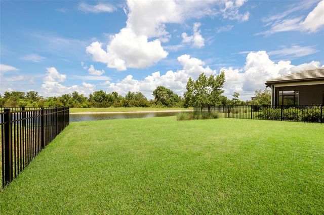 6072 BAYWOOD COURT, Lakewood Ranch, FL 34211