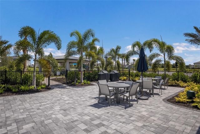 6072 BAYWOOD COURT, Lakewood Ranch, FL 34211