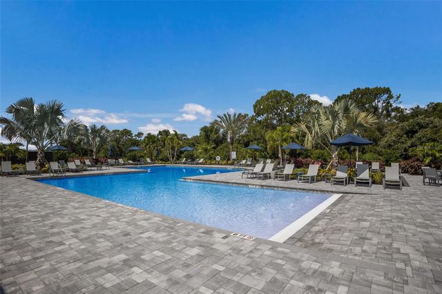 6072 BAYWOOD COURT, Lakewood Ranch, FL 34211