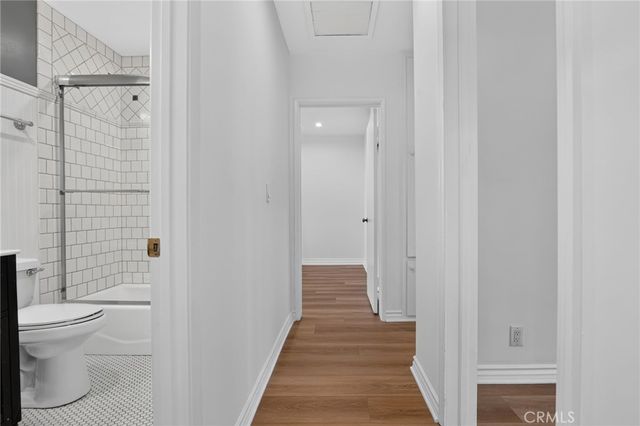 2482 New York Dr, Altadena, CA 91001