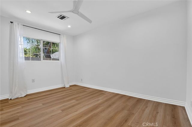 2482 New York Dr, Altadena, CA 91001