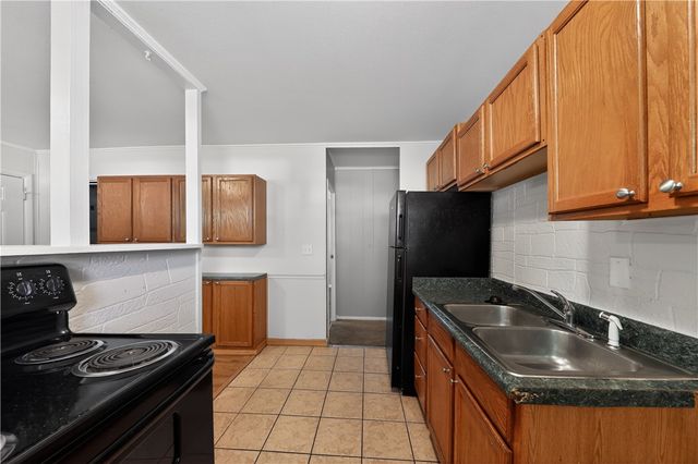 4176 Mapleleaf Drive, Dayton, OH 45416