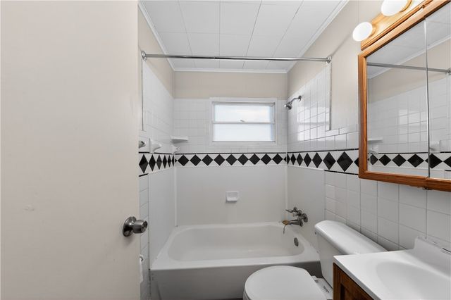 4176 Mapleleaf Drive, Dayton, OH 45416