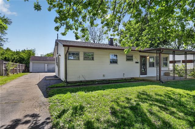 4176 Mapleleaf Drive, Dayton, OH 45416