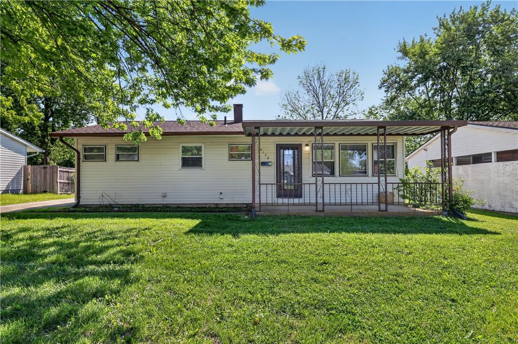 4176 Mapleleaf Drive, Dayton, OH 45416
