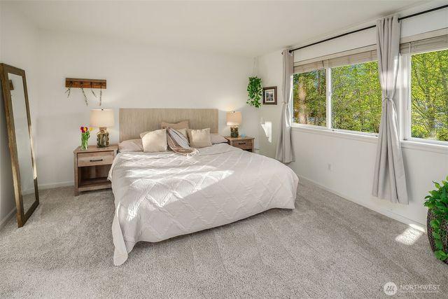 915 Snoqualm Place, North Bend, WA 98045