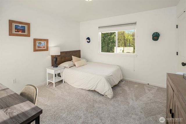915 Snoqualm Place, North Bend, WA 98045