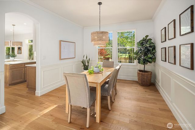 915 Snoqualm Place, North Bend, WA 98045