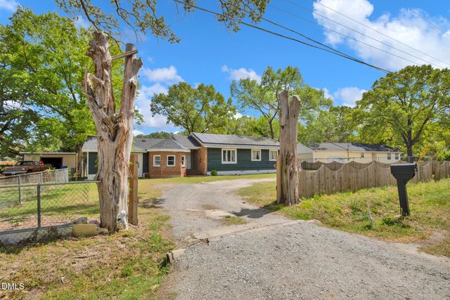 146 Bremer Street, Fayetteville, NC 28303