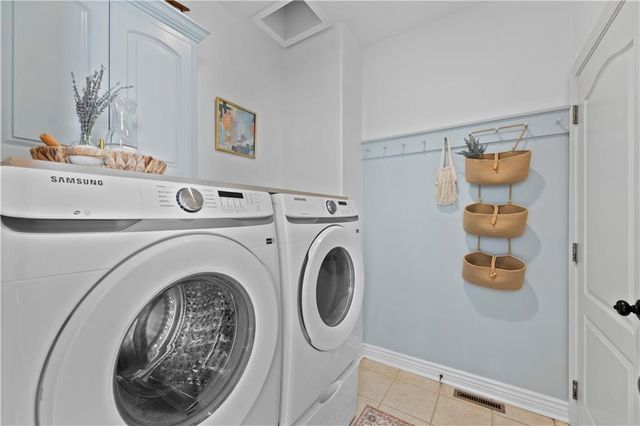 1519 Haystack Road, Raymore, MO 64083