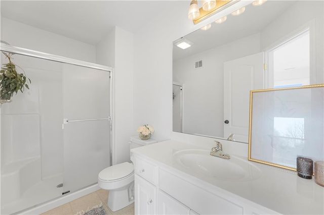 1519 Haystack Road, Raymore, MO 64083