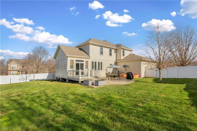 1519 Haystack Road, Raymore, MO 64083