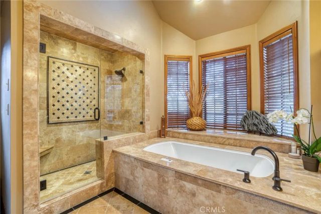 27801 St Bernard, Lake Arrowhead, CA 92352