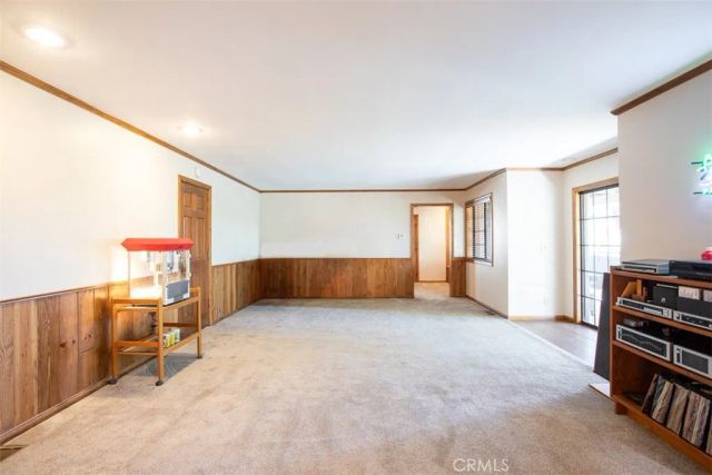 27801 St Bernard, Lake Arrowhead, CA 92352