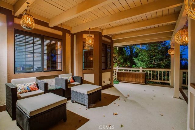 27801 St Bernard, Lake Arrowhead, CA 92352