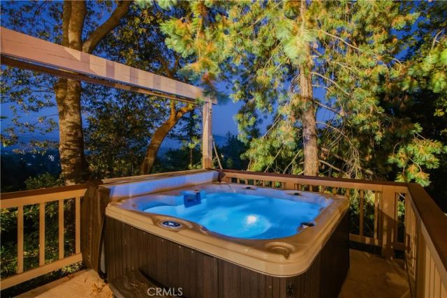 27801 St Bernard, Lake Arrowhead, CA 92352