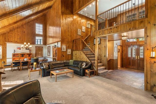 27801 St Bernard, Lake Arrowhead, CA 92352