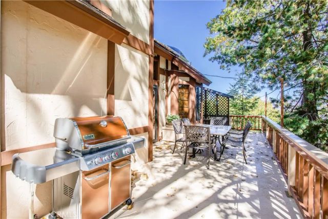 27801 St Bernard, Lake Arrowhead, CA 92352
