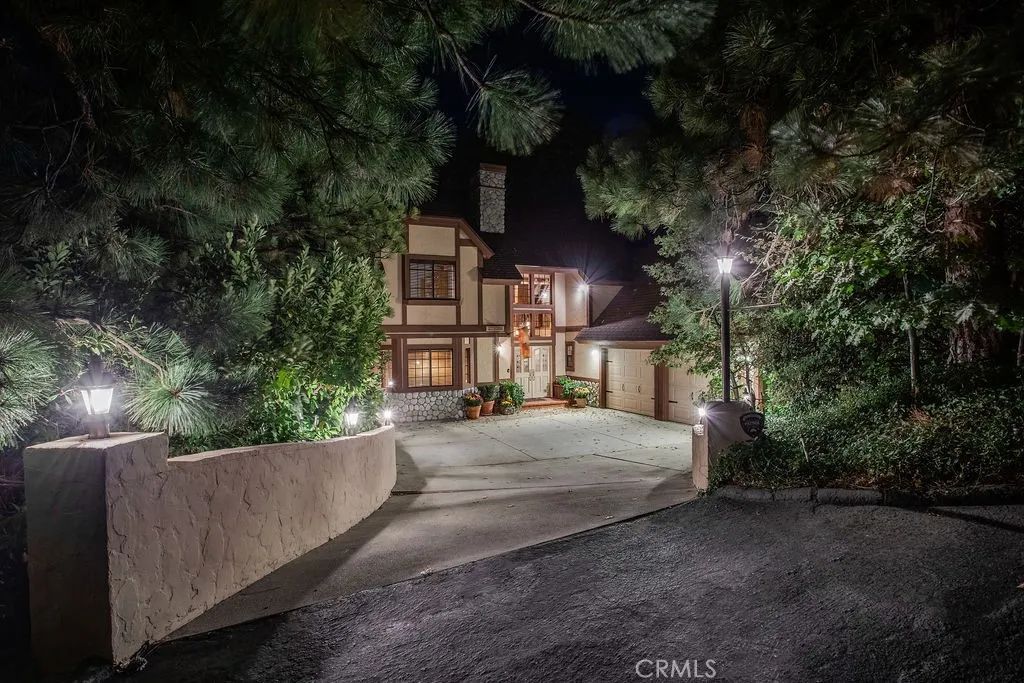 27801 St Bernard, Lake Arrowhead, CA 92352