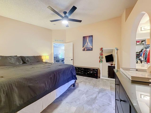 527 DOMINISH ESTATES DRIVE, Apopka, FL 32712