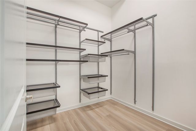 2728 Mckinnon Street 2106, Dallas, TX 75201