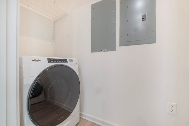 2728 Mckinnon Street 2106, Dallas, TX 75201