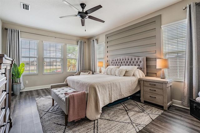 32383 NATURAL BRIDGE ROAD, Wesley Chapel, FL 33543