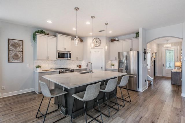 32383 NATURAL BRIDGE ROAD, Wesley Chapel, FL 33543