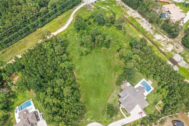 4406 Chateau Creek Way, Spring, TX 77386