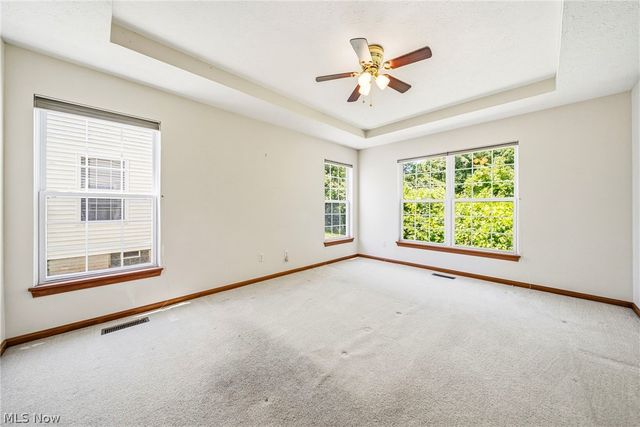 4956 Windsford Circle, North Ridgeville, OH 44039
