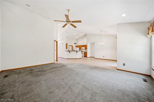 4956 Windsford Circle, North Ridgeville, OH 44039